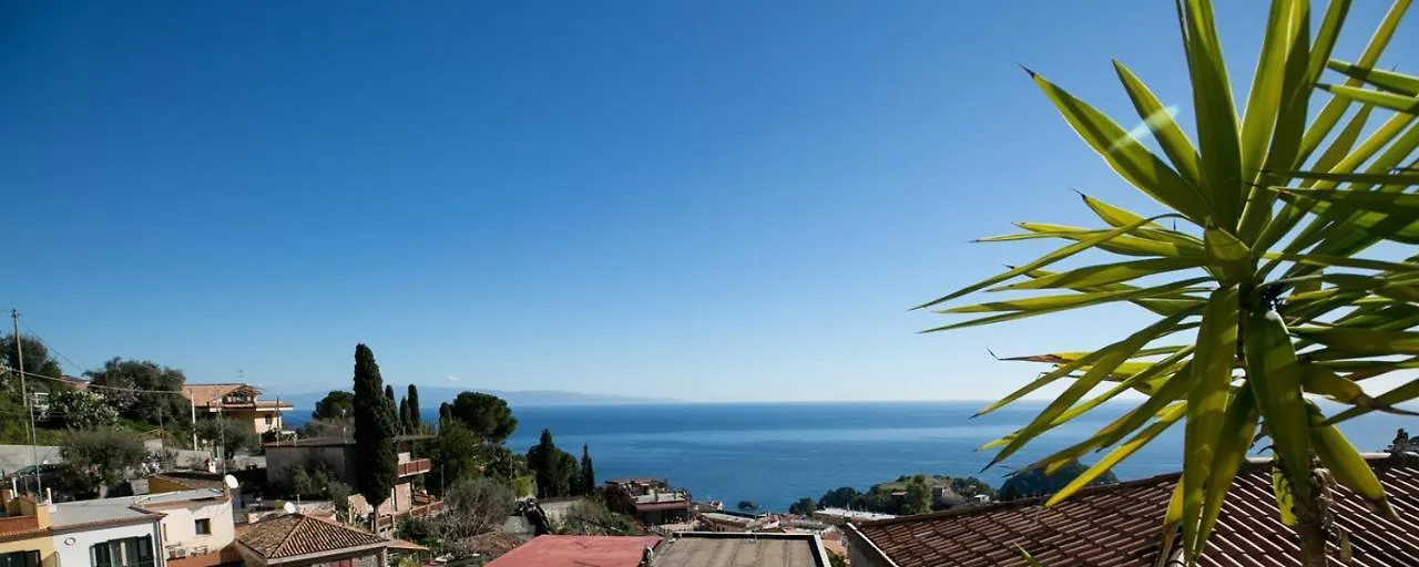 بيت للعطل فيلا Casa Rosy تاورمينا