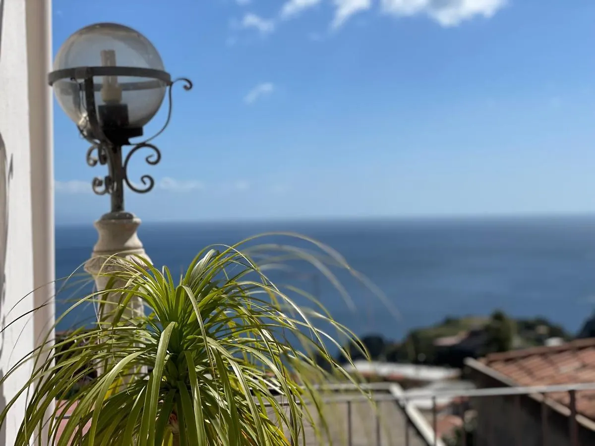 فيلا Casa Rosy تاورمينا